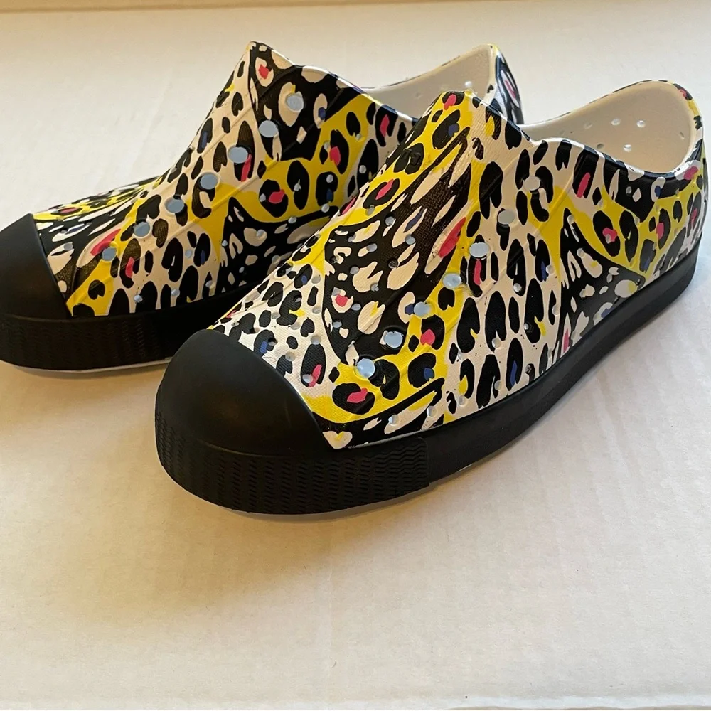Native Jefferson print shell white jiffy black crayon digital cheetah child 13